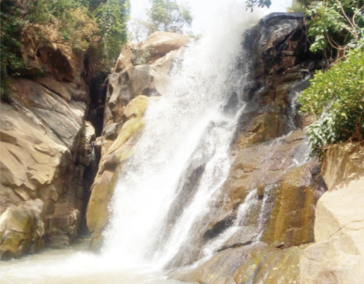 Assop Falls